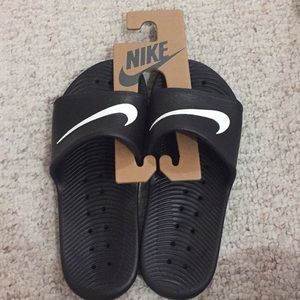 Brand new nike slippers